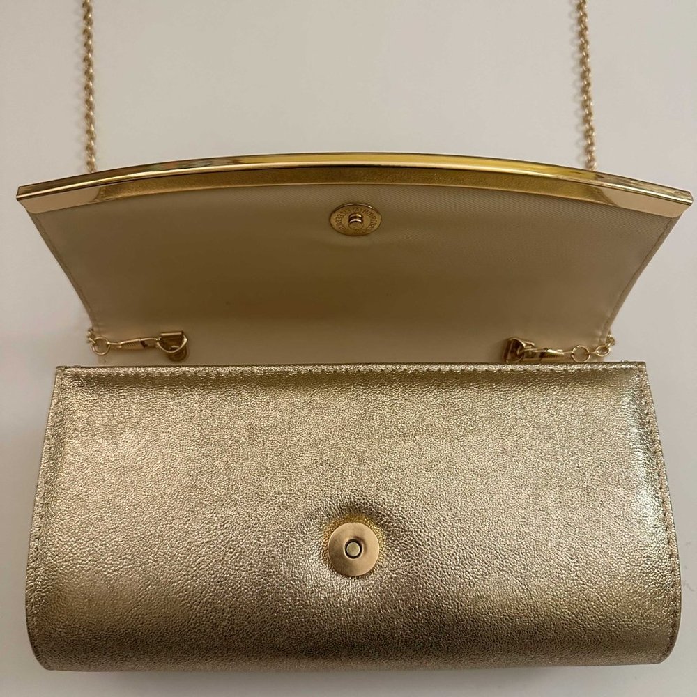 Gold Clutch - Picture 3 of 7